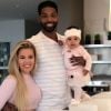 Khloé Kardashian, Tristan Thompson et leur fille True fêtent Thanksgiving. Novembre 2018.