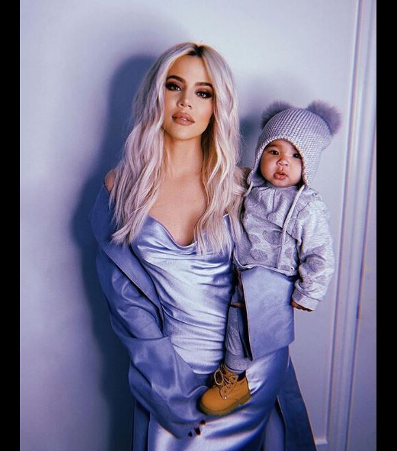 Khloé Kardashian pose avec sa fille True sur Instagram, le 7 janvier 2019.