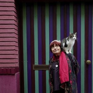Agnès Varda dans le film qu'elle a réalisé avec JR : Visages, villages