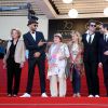 Frédérique Bredin, l'artiste JR, Agnès Varda, sa fille Rosalie Varda, Matthieu Chedid (Le chanteur M) - Montée des marches du film "Visages, Villages" lors du 70ème Festival International du Film de Cannes. Le 19 mai 2017. © Borde-Jacovides-Moreau/Bestimage