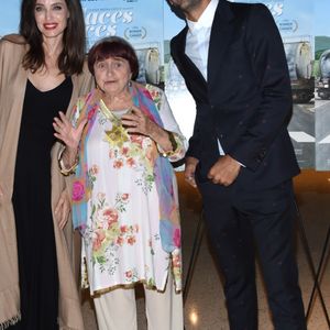 Angelina Jolie, Agnès Varda, JR à la première de 'Faces Places' au Pacific Design center à West Hollywood, le 11 octobre 2017 © Chris Delmas/Bestimage