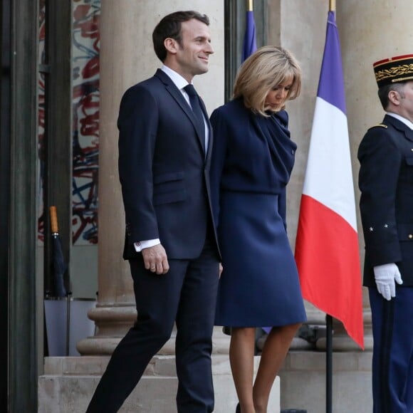 Le président Emmanuel Macron, la première dame Brigitte Macron - Le président de la République française et sa femme accueillent le roi et la reine de Jordanie au palais de l'Elysée à Paris le 29 mars 2019. © Stéphane Lemouton / Bestimage