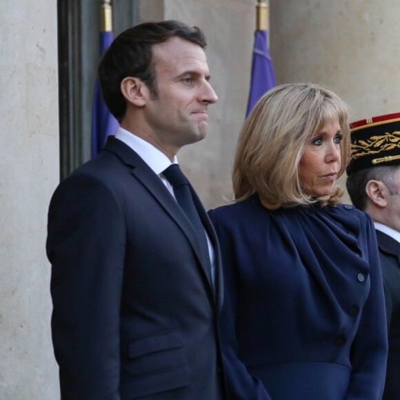 Le président Emmanuel Macron, la première dame Brigitte Macron - Le président de la République française et sa femme accueillent le roi et la reine de Jordanie au palais de l'Elysée à Paris le 29 mars 2019. © Stéphane Lemouton / Bestimage