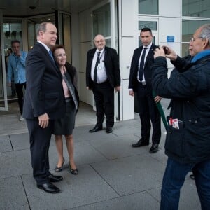 Exclusif - Le prince Albert II de Monaco - Bernard Montiel reçoit le prince Albert II de Monaco sur le plateau de la radio RFM lors de son émission "Une heure avec..." à l'occasion du Tribute to Grace Kelly (du 19 au 28/04 à Monaco). Diffusion le 7 avril 2019 à midi. La rencontre a eu lieu le 2 avril 2019 à Paris © Cyril Moreau / Bestimage