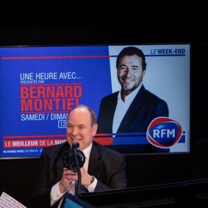 Exclusif - Le prince Albert II de Monaco - Bernard Montiel reçoit le prince Albert II de Monaco sur le plateau de la radio RFM lors de son émission "Une heure avec..." à l'occasion du Tribute to Grace Kelly (du 19 au 28/04 à Monaco). Diffusion le 7 avril 2019 à midi. La rencontre a eu lieu le 2 avril 2019 à Paris © Cyril Moreau / Bestimage