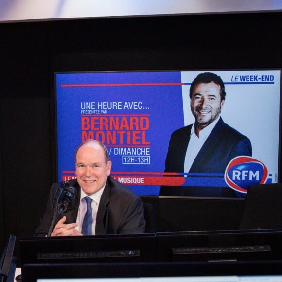 Exclusif - Le prince Albert II de Monaco - Bernard Montiel reçoit le prince Albert II de Monaco sur le plateau de la radio RFM lors de son émission "Une heure avec..." à l'occasion du Tribute to Grace Kelly (du 19 au 28/04 à Monaco). Diffusion le 7 avril 2019 à midi. La rencontre a eu lieu le 2 avril 2019 à Paris © Cyril Moreau / Bestimage