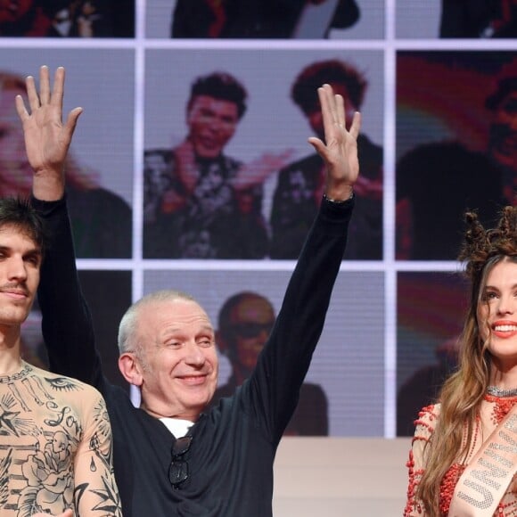 Exclusif - Jean-Paul Gaultier et Iris Mittenaere (Miss France 2016 et Miss Univers 2016) - Participation exceptionnelle d'Iris Mittenaere dans la revue "Fashion Freak Show" aux Folies Bergère à Paris le 13 février 2019. © Coadic Guirec/Bestimage