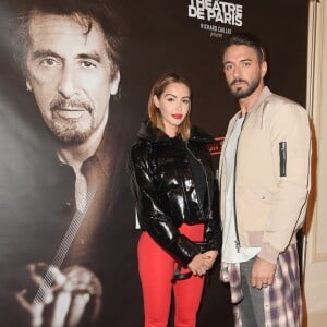 Nabilla Benattia et son fiancé Thomas Vergara - Célébrités à la repésentation "An Evening With Al Pacino" au théâtre de Paris à Paris, France, le 22 octobre 2018. © Coadic Guirec/Bestimage