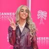 Bilal Hassani lors du photocall de la soirée de clôture de la 2ème édition du "Canneseries" au palais des Festivals à Cannes, France, le 10 avril 2019. © Bruno Bébert/Bestimage