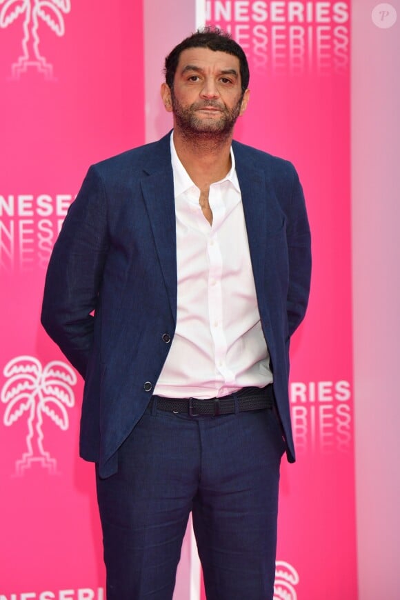 Ramzy Bédia lors du photocall de la soirée de clôture de la 2ème édition du "Canneseries" au palais des Festivals à Cannes, France, le 10 avril 2019. © Bruno Bébert/Bestimage
