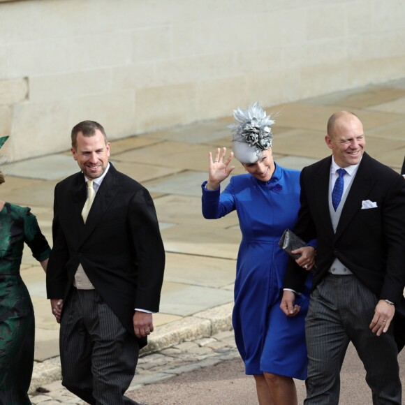 Mike et Zara Tindall - Les invités arrivent à la chapelle St. George pour le mariage de la princesse Eugenie d'York et Jack Brooksbank au château de Windsor, Royaume Uni, le 12 octobre 2018.