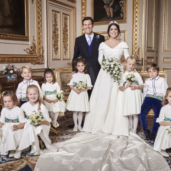 Jack Brooksbank, sa femme la princesse Eugénie d'York, le prince George de Cambridge, la princesse Charlotte de Cambridge, Miss Maud Windsor; Master Louis De Givenchy; Miss Theodora Williams; Miss Mia Tindall; Miss Isla Phillips; Miss Savannah Phillips - Photos officielles du mariage de la princesse Eugénie et Jack Brooksbank le 12 octobre 2018 Pas de publication après le 30 avril 2019 sans autorisation © Alex Bramall / PA Wire / Bestimage