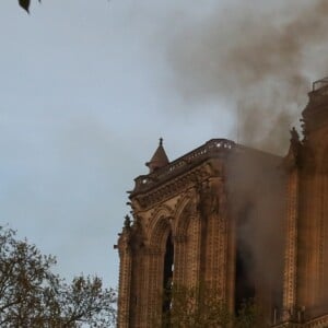 Incendie de la cathédrale Notre-Dame de Paris, le 15 avril 2019. © Stéphane Lemouton/Bestimage