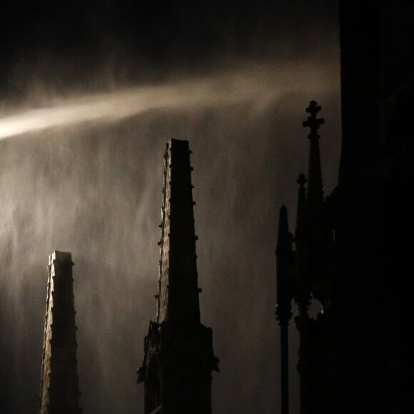 Incendie de la cathédrale Notre-Dame de Paris, le 15 avril 2019. © Stéphane Lemouton/Bestimage