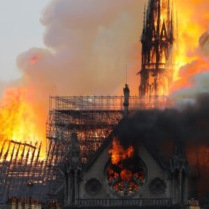 Incendie de la cathédrale Notre-Dame de Paris, le 15 avril 2019. © Stéphane Lemouton/Bestimage