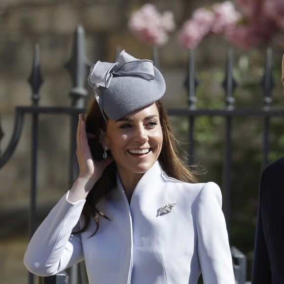 Le prince William, duc de Cambridge, et Catherine (Kate) Middleton, duchesse de Cambridge, arrivent pour assister à la messe de Pâques à la chapelle Saint-Georges du château de Windsor, le 20 avril 2019.