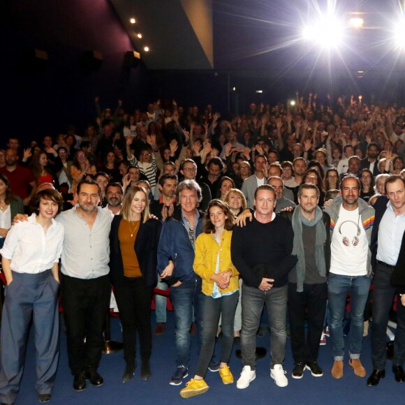 Exclusif - Valérie Bonneton, Gilles Lellouche, Pascal Arbillot, François Cluzet, guest, Benoit Magimel, Guillaume Canet, guest, Marion Cotillard, José Garcia, Clémentine Baert - Avant-première du film "Nous finirons ensemble" au cinéma CGR Bordeaux Le Français avec l'équipe du film à Bordeaux le 18 avril 2019. La suite du film "Les petits mouchoirs" est sortie en avant-première dans la région avant la sortie nationale. © Patrick Bernard / Jean-Marc Lhomer / Bestimage