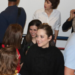 Exclusif - Marion Cotillard - Avant-première du film "Nous finirons ensemble" au cinéma CGR Bordeaux Le Français avec l'équipe du film à Bordeaux le 18 avril 2019. La suite du film "Les petits mouchoirs" est sortie en avant-première dans la région avant la sortie nationale. © Patrick Bernard / Jean-Marc Lhomer / Bestimage