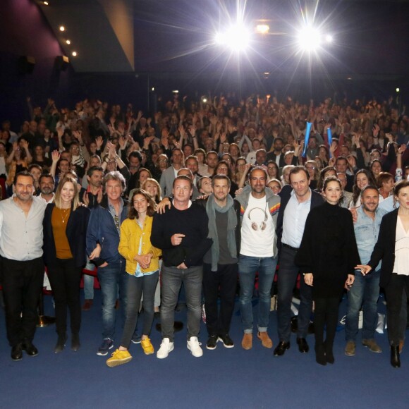Exclusif - Valérie Bonneton, Gilles Lellouche, Pascal Arbillot, François Cluzet, guest, Benoit Magimel, Guillaume Canet, guest, Marion Cotillard, José Garcia, Clémentine Baert - Avant-première du film "Nous finirons ensemble" au cinéma CGR Bordeaux Le Français avec l'équipe du film à Bordeaux le 18 avril 2019. La suite du film "Les petits mouchoirs" est sortie en avant-première dans la région avant la sortie nationale. © Patrick Bernard / Jean-Marc Lhomer / Bestimage