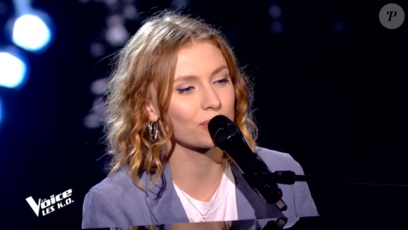 Clémentine dans "The Voice 8" sur TF1, le 27 avril 2019.