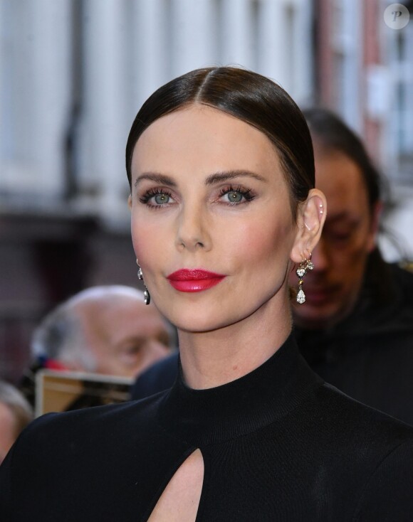 Charlize Theron à la première de Long Shot au cinéma Curzon dans le quartier de Mayfair à Londres, le 25 avril 2019