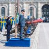 Le roi Carl XVI Gustaf de Suède sur le parvis du palais royal à Stockholm lors des célébrations de son 73e anniversaire, le 30 avril 2019.