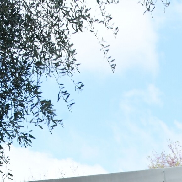 Exclusif - Laura Tenoudji Estrosi et sa fille Bianca - Christian Estrosi, le maire de Nice, et sa femme Laura Tenoudji ont fêté en famille le 1er mai dans les jardins de Cimiez pour la Fête des Mai à Nice, le 1er mai 2019. le maire a officiellement ouvert la Fête des Mai. © Bruno Bebert/Bestimage