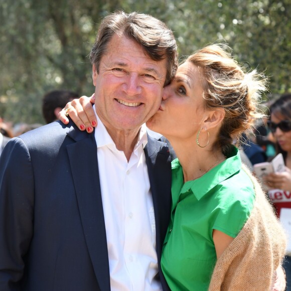 Exclusif - Christian Estrosi, le maire de Nice, et sa femme Laura Tenoudji - Christian Estrosi, le maire de Nice, et sa femme Laura Tenoudji ont fêté en famille le 1er mai dans les jardins de Cimiez pour la Fête des Mai à Nice, le 1er mai 2019. © Bruno Bebert/Bestimage