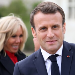 Emmanuel Macron et la première dame Brigitte Macron, le président italien Sergio Mattarella et Laura Mattarella (sa fille) arrivent au Château de Chambord dans le cadre des célébrations du 500e anniversaire de la mort de Léonard de Vinci, Loir-et-Cher, France, le 2 mai 2019.© Stéphane Lemouton / Bestimage