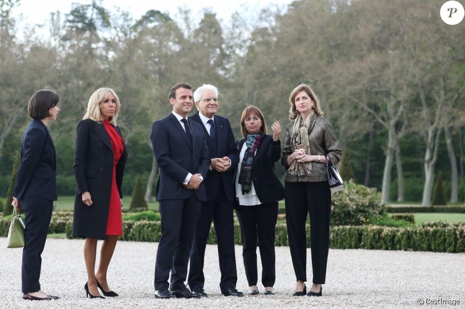 Emmanuel Macron La Premiere Dame Brigitte Macron Le President Italien Sergio Mattarella Et Laura Mattarella Sa Fille Au Chateau De Chambord Dans Le Cadre De Purepeople