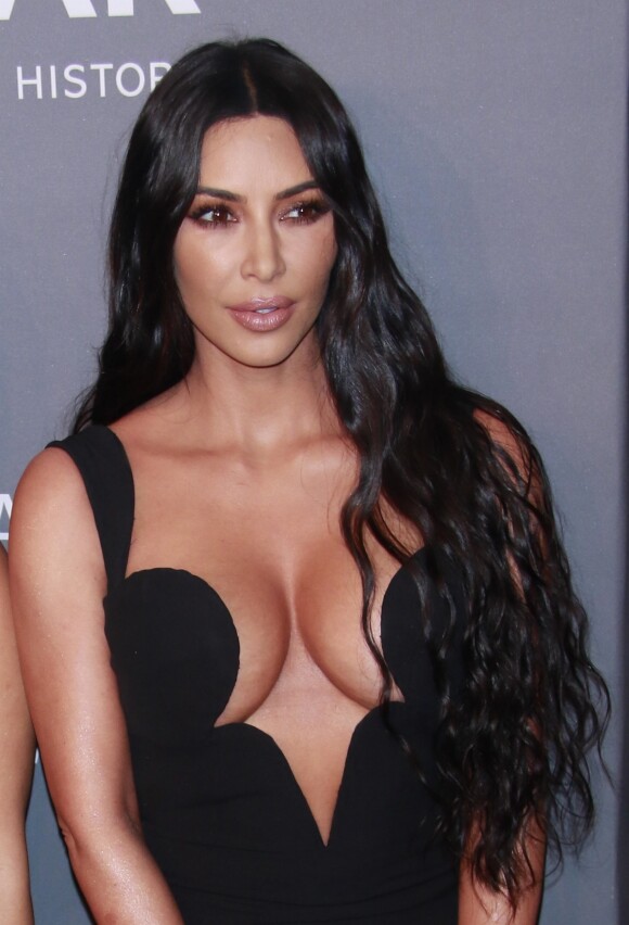 Kim Kardashian au photocall de la 21ème édition du "amfAR Gala" au profit de la recherche contre le SIDA au Cipriani Wall Street à New York, le 6 février 2019.