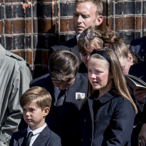 Le prince héritier Frederik de Danemark, la princesse Mary et leurs enfants le prince Christian, la princesse Isabella, le prince Vincent et la princesse Josephine ont assisté le 4 mai 2019 à la cathédrale d'Aarhus aux obsèques de trois des quatre enfants - Alfred, Alma et Agnes - de l'homme d'affaires danois Anders Holch Povlsen, tués à Colombo au Sri Lanka dans les attentats du 21 avril 2019.