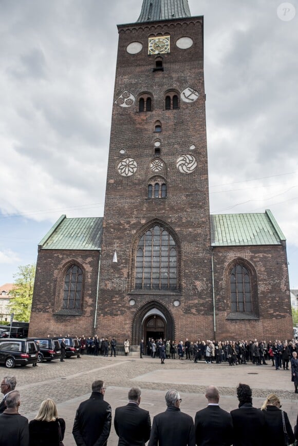 Obsèques de trois des quatre enfants de l'homme d'affaires danois Anders Holch Povlsen, le 4 mai 2019 à la cathédrale d'Aarhus, tués à Colombo au Sri Lanka dans les attentats du 21 avril 2019.