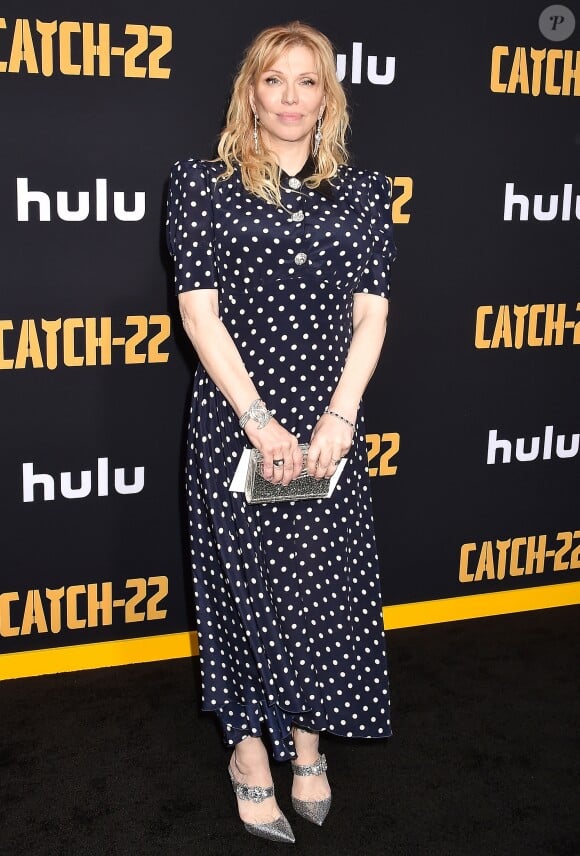 Courtney Love - Avant-première et soirée de présentation de la nouvelle série Hulu "Catch-22" à Hollywood, Los Angeles, le 7 mai 2019.