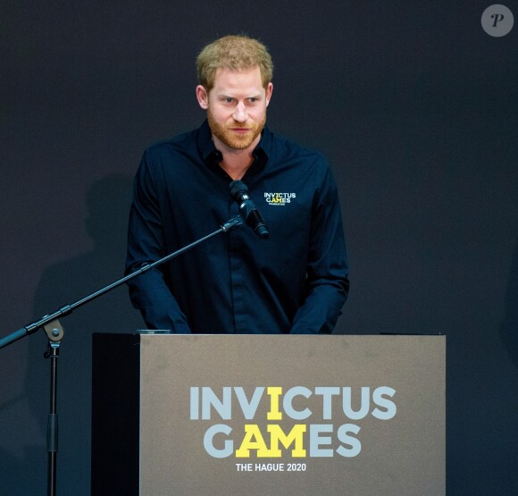Le prince Harry se déplace à La Haye quelques jours après la naissance de son premier enfant Archie pour une conférence pour la prochaine compétition Invictus Games qui se déroulera aux Pays-Bas le 9 mai 2019.
