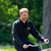 Le prince Harry, duc de Sussex fait du vélo dans le cadre de son déplacement à La Haye pour la prochaine compétition Invictus Games, La Haye, le 9 mai 2019.