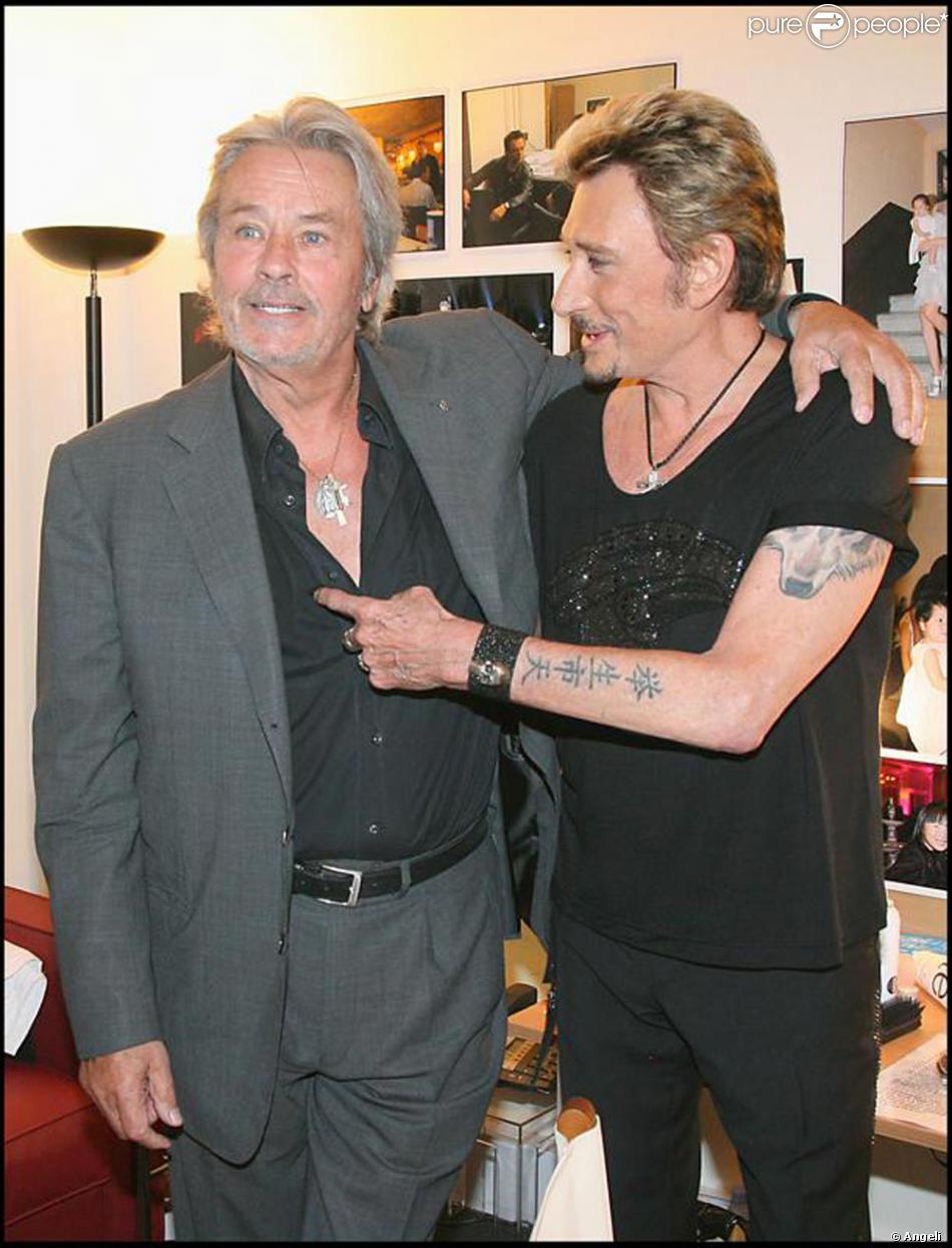Jean Paul Belmondo Et Johnny Hallyday Johnny Hallyday et Alain Delon au Stade de France - Purepeople