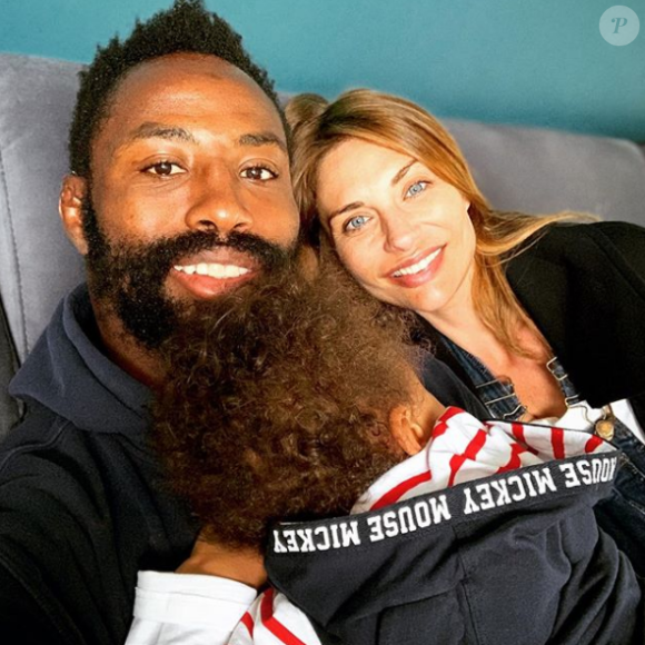 Ariane Brodier, son amoureux Fulgence Ouedraogo et leur fils sont heureux d'accueillir le deuxième bébé de la famille, une petite fille née le 24 avril 2019.