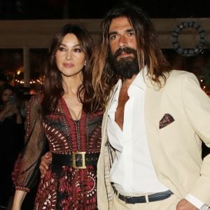 Monica Bellucci et son compagnon Nicolas Lefebvre - Arrivées à la soirée "Dior Vogue" chez "Fred l'écailler" lors du 72ème Festival International du Film de Cannes. Le 15 mai 2019 © Denis Guignebourg / Bestimage