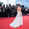 Bella Hadid (robe Haute Couture, Christian Dior) assiste à la montée des marches du film "Rocketman" lors du 72ème Festival International du Film de Cannes. Le 16 mai 2019 © Borde / Bestimage