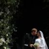 Le prince Harry et Meghan Markle (en robe de mariée Givenchy), duc et duchesse de Sussex, à la sortie de chapelle St. George au château de Windsor après leur mariage le 19 mai 2018.