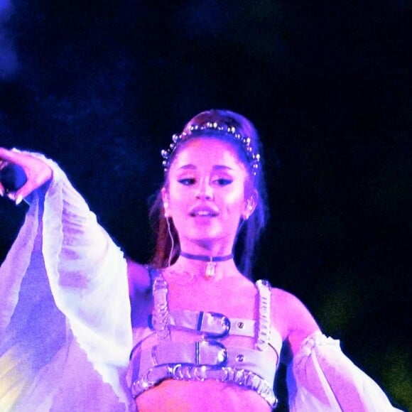 Ariana Grande sur scène lors du festival Coachella, à Indio. Le 14 avril 2019.