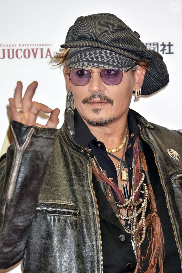 Johnny Depp lors des ''Classic Rock Awards 2016'' au Ryogoku Kokugikan à Tokyo, le 11 novembre 2016. © Future-Image via ZUMA Press/Bestimage