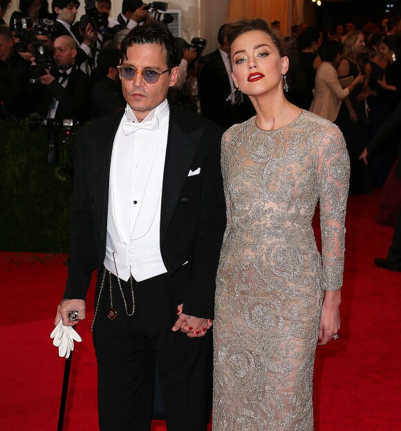 Johnny Depp et son ex-fiancée Amber Heard - Soirée du Met Ball / Costume Institute Gala 2014: "Charles James: Beyond Fashion" à New York, le 5 mai 2014.