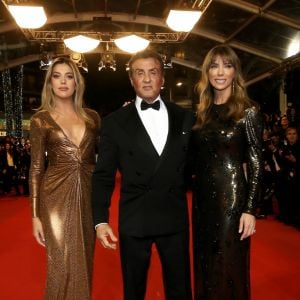 Sylvester Stallone, sa femme Jennifer Flavin et sa fille Sistine - Montée des marches du film "Rambo : First Blood" lors du 72ème Festival International du Film de Cannes. Le 24 mai 2019 © Jacovides-Moreau / Bestimage