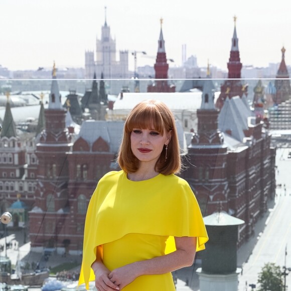 Jessica Chastain fait la promotion du film "Dark Phoenix" sur le toit de l'hôtel Ritz Carlton de Moscou, Russie, le 20 mai 2019.