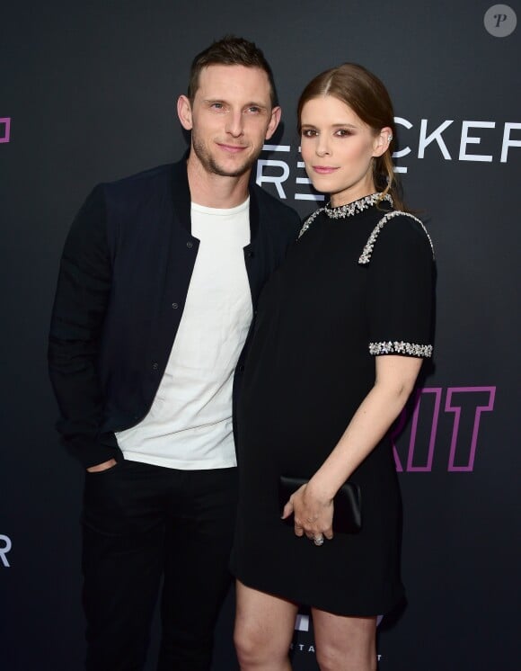 Jamie Bell et sa femme Kate Mara enceinte à la projection de Teen Spirit à Los Angeles, le 2 avril 2019.