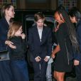 Angelina Jolie arrive avec ses enfants Shiloh, Zahara, Maddox, Pax, Knox et Vivienne à l'hôtel Crosby pour assister à la projection d'un film à New York, le 25 février 2019