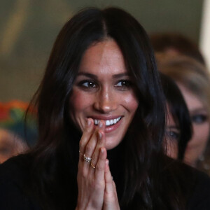 Meghan Markle lors d'une réception pour les jeunes au palais de Holyroodhouse à Edimbourg, en Ecosse, le 13 février 2018.