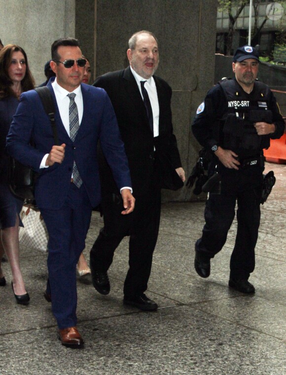 Harvey Weinstein et son avocat arrivent à la Cour suprême de New York. Le 25 avril 2019